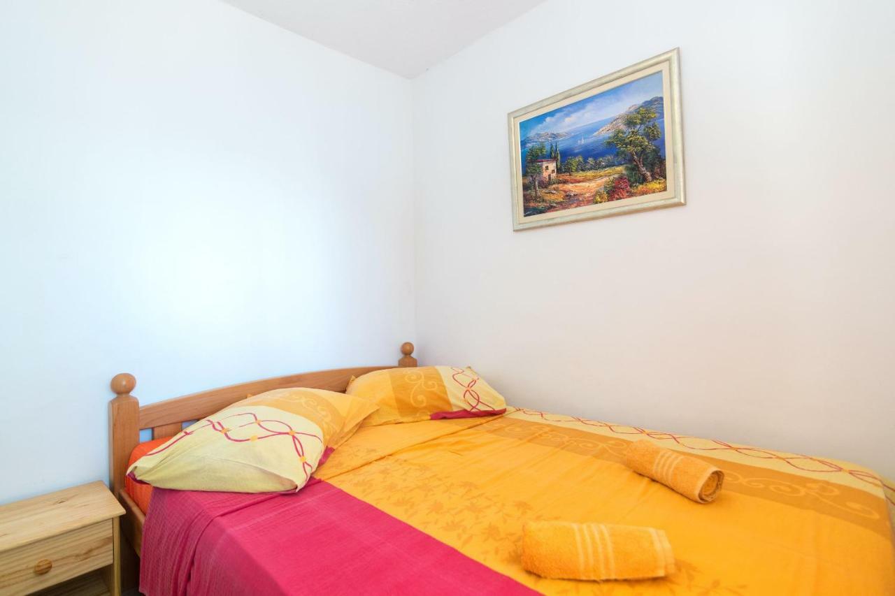 Apartments Robinzon Petar Gdinj ภายนอก รูปภาพ